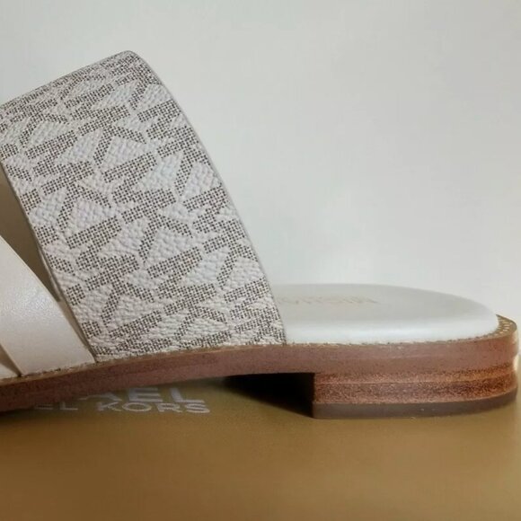 MICHAEL KORS PRATT FLAT SANDAL SIZE 7.5 - Picture 4 of 5
